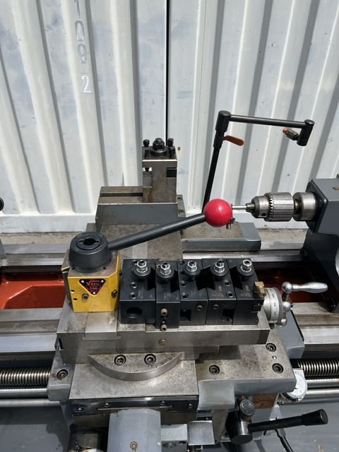 Hwacheon HL-460x1500G 18x60